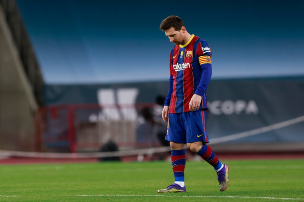 Pemain PSG Mengungkapkan Klubnya Terus Bujuk Lionel Messi