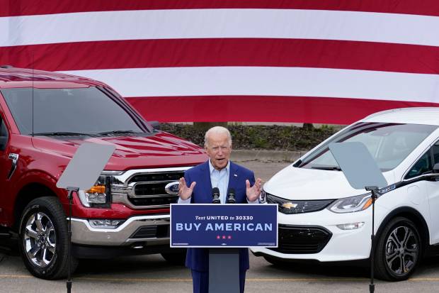 Presiden AS Joe Biden Ganti 645.000 Mobil Dinas dengan Mobil Listrik