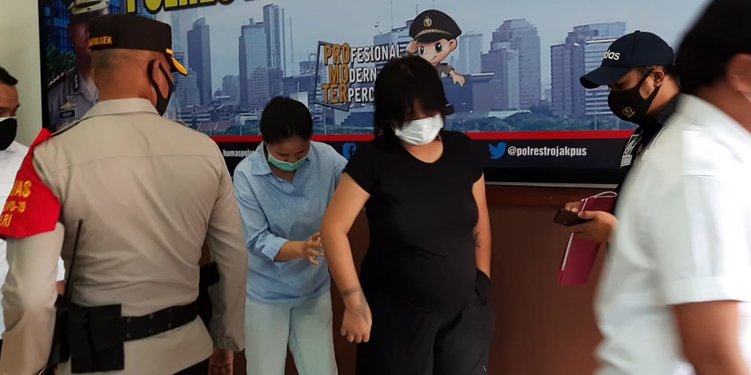 CEK FAKTA Pelaku Video Mesum di Halte Senen Jakarta Pusat, MA Hanya Dibayar 22 Ribu Rupiah Untuk Lakukan Adegan Mesum di Tempat Umum 