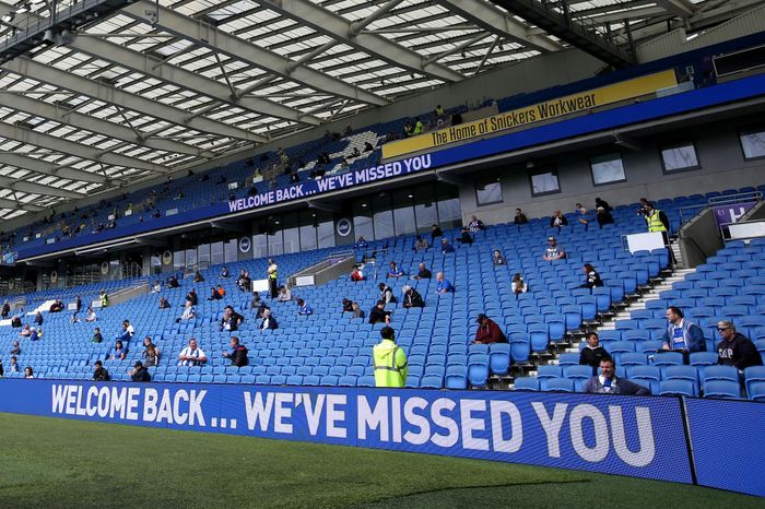 Premier league Optimistis Penonton Bisa Kembali ke Stadion, Dalam Jumlah Terbatas