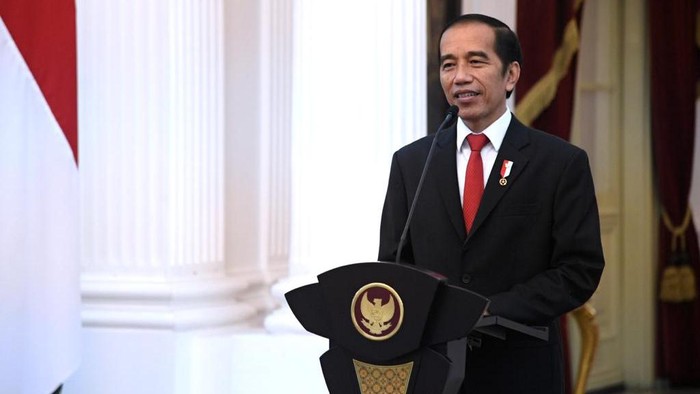 Presiden Jokowi Tidak Ingin Penanganan Covid-19 Hanya BErtumpu Ke Pemerintah Pusat, 'APBD untuk Urusan Pandemi Harus Ada Lagi di 2021' Ujar Presiden Jokowi