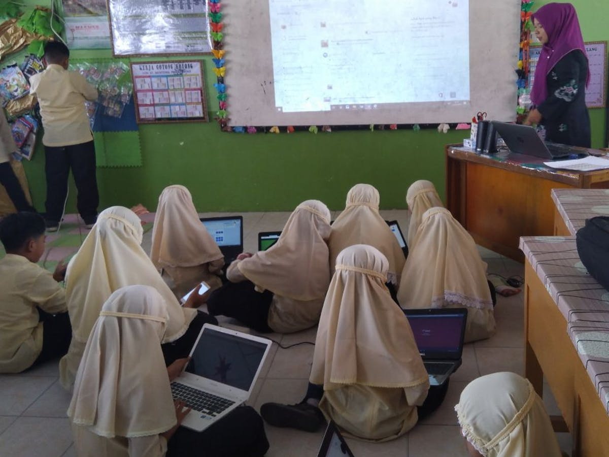 Dirjen Pendidikan Islam Kemenag Mengatakan '500 Ribu Siswa Madrasah akan Dapat Akses Pembelajaran Digital'