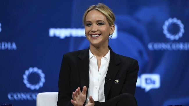 Jennifer Lawrence Diklaim Gabung Remake Fantastic Four