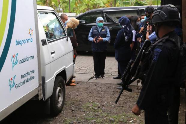 Pemprov Jawa Timur Distribusikan Sebanyak  914.200 Dosis Vaksin Tahap Dua
