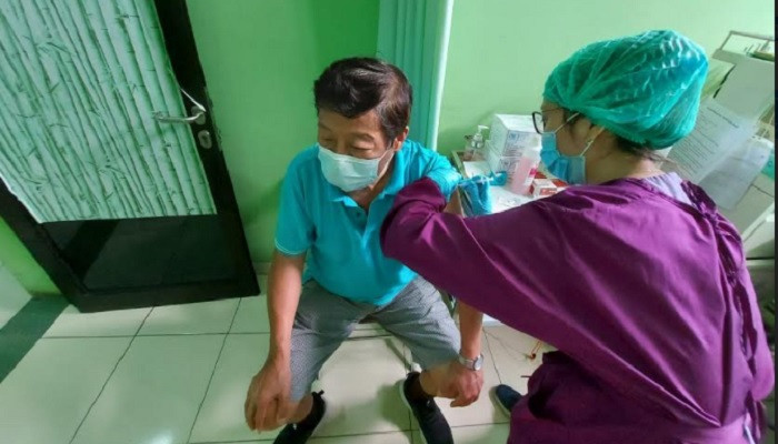 Vaksin yang Tersedia Kurang, Lansia di Penjaringan Terancam Tak Semuanya Mendapatkan Vaksin