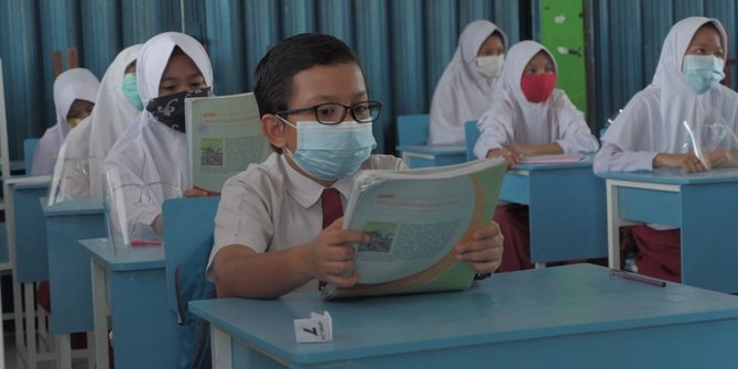 DPR Dukung Sekolah Dibuka Kembali Juli 2021