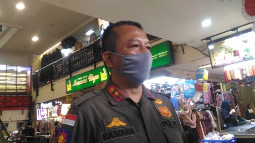 Satpol PP Bandung Mengatakan Pencopetan di Alun-Alun Bandung Sering Terjadi Akhir Pekan