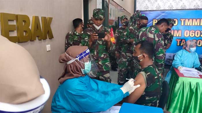 Sebelum Terjun ke Lokasi TMMD, Sebanyak 150 Personel Kodim Lebak Jalani Vaksinasi Dulu