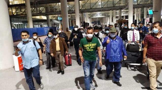 Ratusan Kader Demokrat Akan ke Bandara Kualanamu Minta Moeldoko Pulang