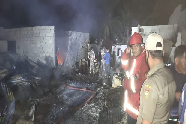 Kebakaran Hebat Terjadi di Pasar SP 1 Desa Kijang Jaya Riau, Suami Istri Meninggal Dunia