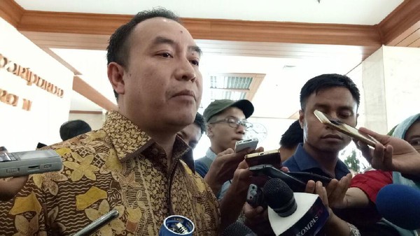 PD Tegaskan KLB Kubu Moeldoko Ilegal: Melawan Produk Negara!