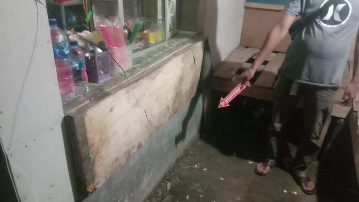 Sekelompok Orang Tidak Dikenal Melakukan Perusakan Warung dan Rumah Warga Pakai Senjata Tajam di Palabuhanratu Sukabumi
