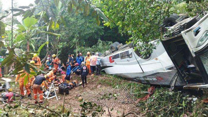 Ungkap Penyebab Kecelakaan Maut Bus Pariwisata di Tanjakan Cae Sumedang, Polisi Maraton Olah TKP dan Pemeriksaan 