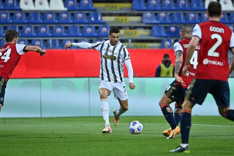 Kalahkan Cagliari, Hat-trick Ronaldo Reaksi atas Kegagalan Juventus di Liga Champions