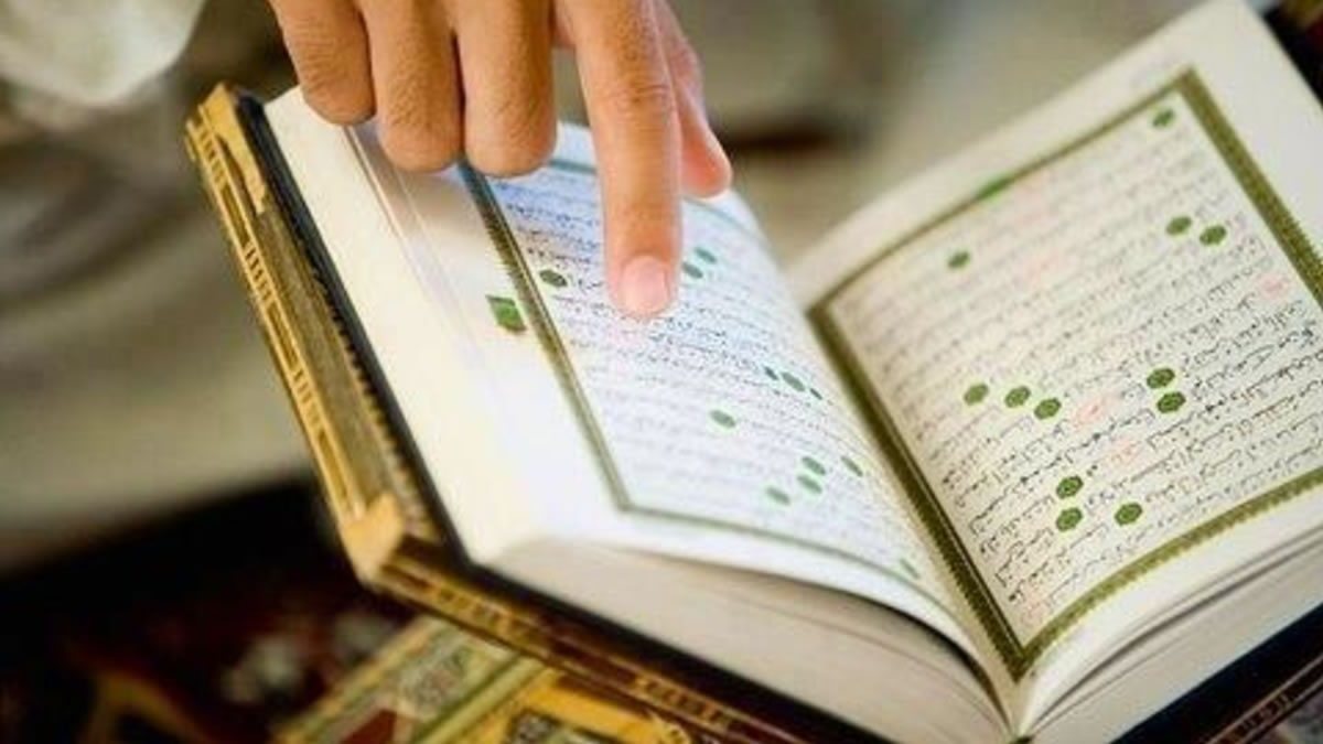 HEBOH ! Tokoh Muslim Ini Minta Hapus 20 Lebih Ayat Al-Quran, Ini Alasannya 