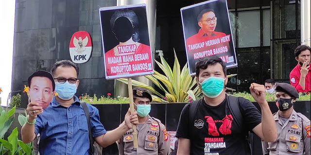 Geruduk KPK, ProDEM dan BIN Desak Tangkap 'Madam' Koruptor Bansos