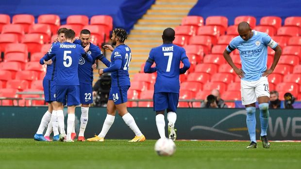 Ditumbangkan Chelsea Dengan Skor 2-1, Manchester City Harus Tunda Pesta Juara LIga