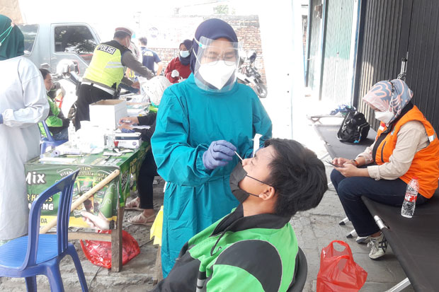 Masuk Jakarta Diperketat, Sebanyak 400 Rapid Test Antigen Disiapkan di Posko Penyekatan