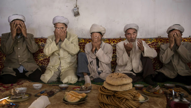 Laporan Amnesty International: China Ingin Hapus Keyakinan Agama Islam & Etno-Kultural Uighur
