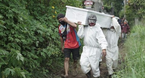 Ratusan Makam di TPU Cikadut Dibongkar karena Bukan COVID-19, Satgas: RS Harus Valid
