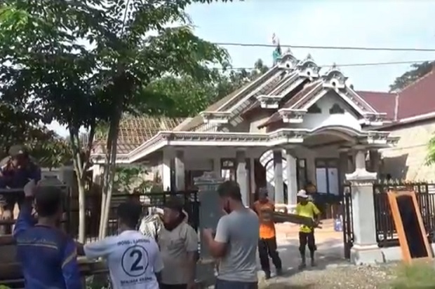 Inilah Penampakan Rumah Senilai Rp400 Juta yang Dihancurkan Suami Lantaran Istri Selingkuh