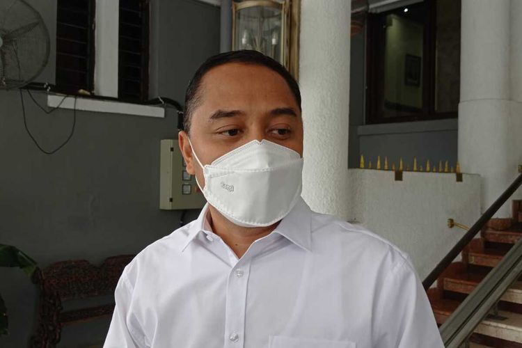 Walikota Surabaya Semangati Nakes yang Tangani Pasien Covid-19