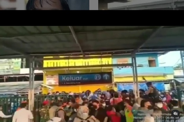 PPKM Darurat, Pekerja dari Bogor Tujuan Jakarta Menumpuk di Stasiun KRL