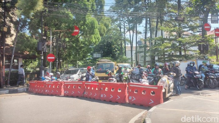 Sebanyak 47 Pelaku Usaha di Bandung Ditindak Selama PPKM Darurat