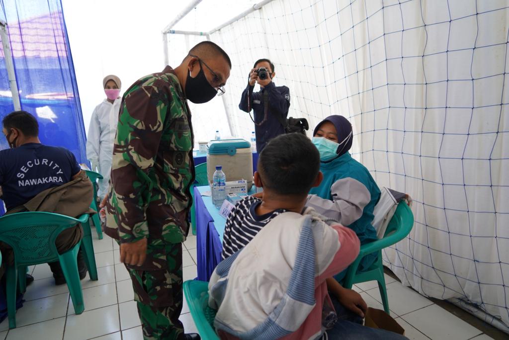 Danrem 062/Tn Meninjau Program Pelaksanaan Vaksinasi Massal di Wilayah Kodim 0624/Kabupaten Bandung