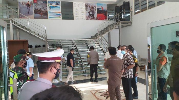 Heboh Klaster Pabrik di Cicurug Sukabumi, Petugas Gabungan Lakukan Sidak