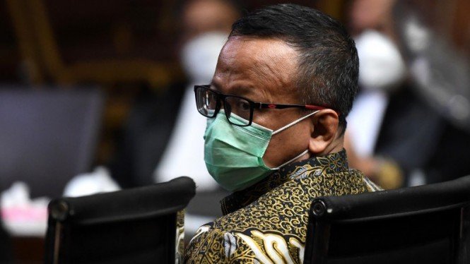 Edhy Prabowo Mohon ke Hakim Minta Dibebaskan Karena Anak dan Istri Sholelah 