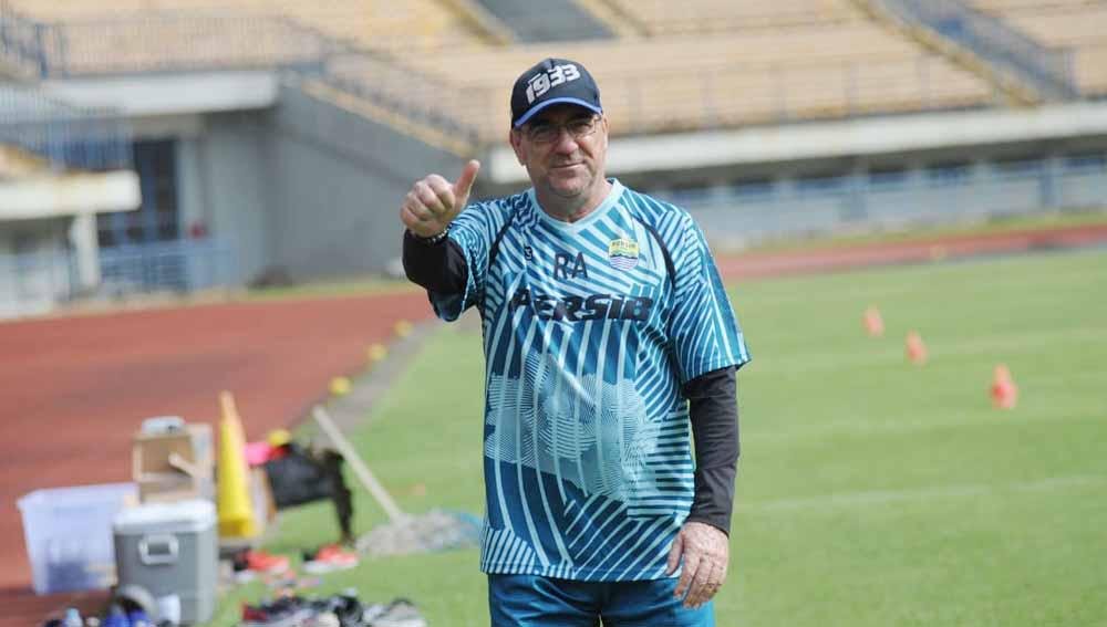Dampak Penerapan PPKM Darurat Bagi Persiapan Persib Bandung di Liga 1, ini yang Dikatakan Pelatih Robert Alberts