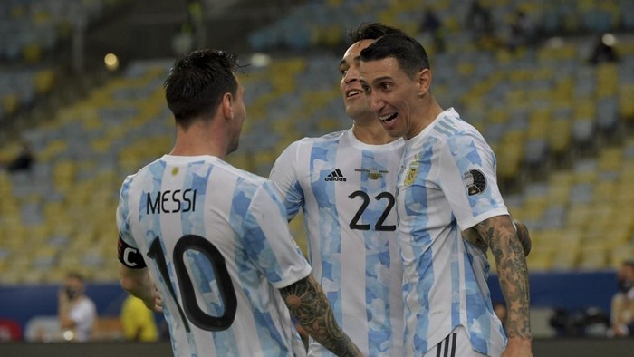 Berkali - Kali Gagal di Partai Puncak, Gol Angel Di Maria ke Gawang Brasil Bantu Lionel Messi Raih Trofi Pertama Bersama Argentina  