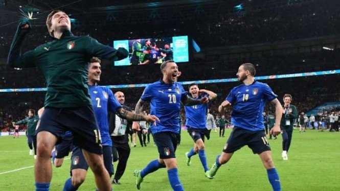 Hasil FINAL Euro 2020, Sangat Dramatis, Italia Juara, Kandaskan Inggris Lewat Babak Adu Penalti 