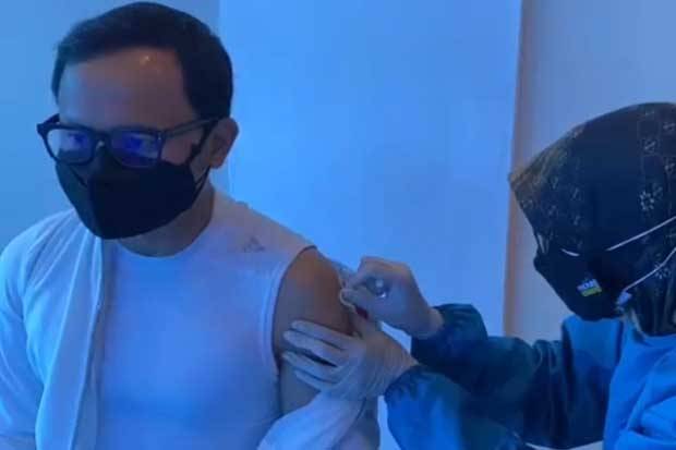 Titer Antibodi Turun, Wali Kota Bima Arya Akhirnya Disuntik Vaksin COVID-19