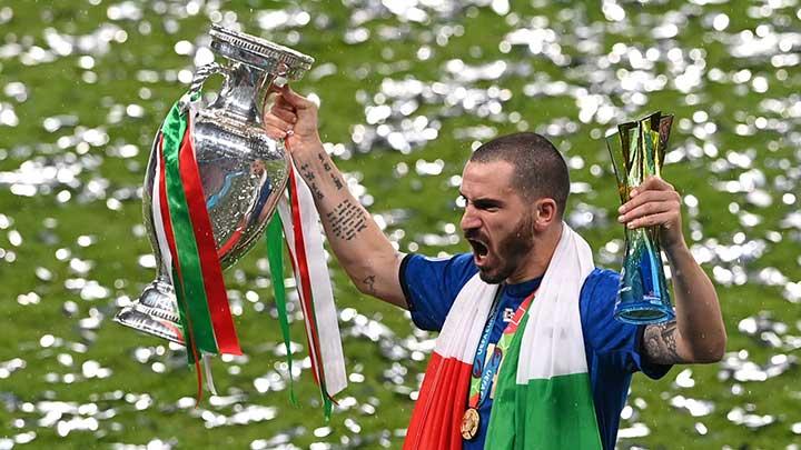Bek Timnas Italia Leonardo Bonucci Nikmati Atmosfer Kemenangan di Stadion Wembley