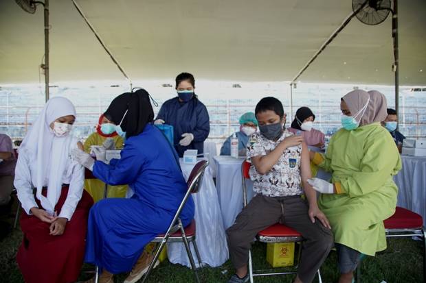Mengejar Target Herd Immunity, Vaksinasi Massal di Surabaya Terus Digeber
