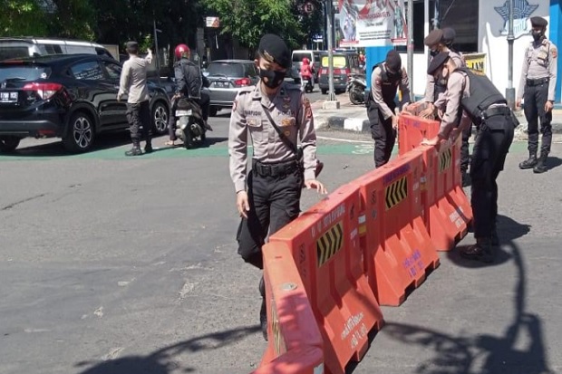 Ramai Pungli Pak Ogah saat Penutupan Jalan di Kota Bandung, Ini Kata Polisi