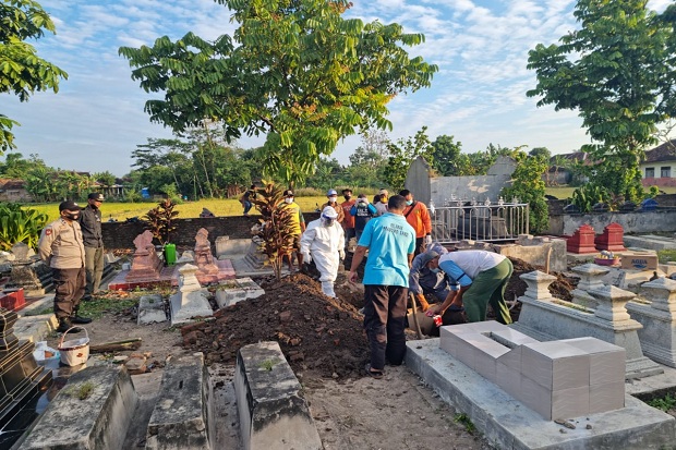 Klaten Jateng Gempar, Kuburan Warga Dibongkar kembali karena Tali Pocong Lupa Dilepas