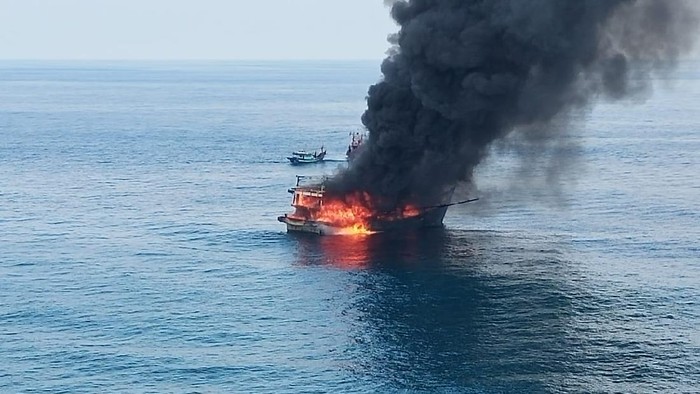 Kapal Terbakar di Perairan Pulau Berhala Sumut, 1 ABK Tewas-2 Hilang