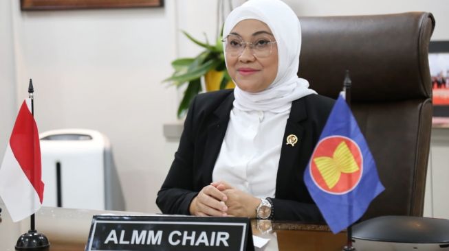 Menaker Ida Minta Anggota ASEAN Lindungi Pekerja Perempuan selama Pandemi COVID-19