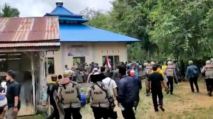 VIDEO ! Perusakan Masjid Ahmadiyah, 9 Orang Ditetapkan jadi Tersangka 
