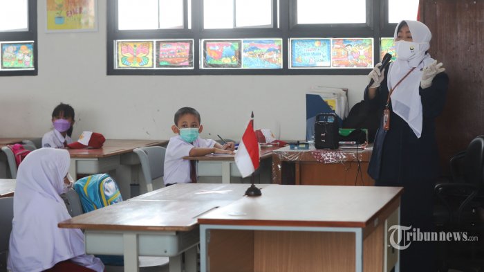 PTM Terbatas Serempak di 1.509 Sekolah DKI Dimulai 1 Oktober 