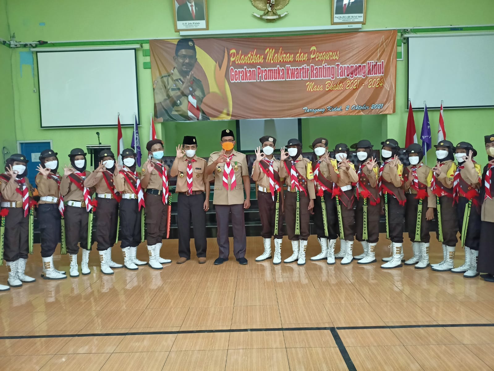Pasukan Semaphore SMPN 2 Tarogong Kidul Mendapat Apresiasi Wakil Bupati Garut