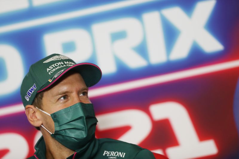 Sebastian Vettel Kena Penalti Grid di Austin karena Pergantian Mesin
