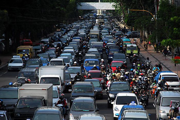 Bukan Jakarta Atau Bandung, Surabaya jadi Kota Termacet di Indonesia 