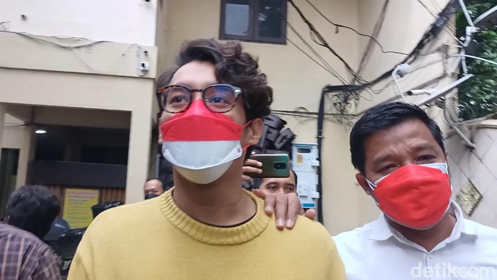Mengajukan Permohonan Rehabilitasi, Ardhito Pramono Dibawa ke BNNP DKI Jakarta