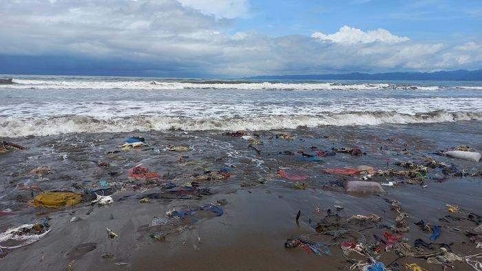 Pantai Talaca Sukabumi Dipenuhi Sampah, Sepi Wisatawan, Jadi Tempat Mojok Muda Mudi Nakal   