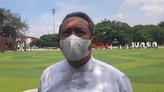 Wali Kota Bandung Yana Mulyana Sidak Alun-alun Bandung Seusai Dipenuhi Sampah