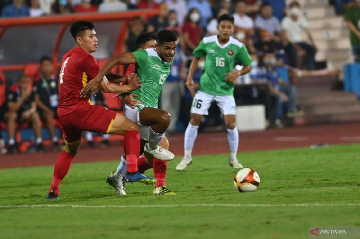 Timnas Indonesia dan Timnas Vietnam Beda Kelas, Kata Anak Pelatih Timnas Vietnam, ''Berhentilah membuat alasan''